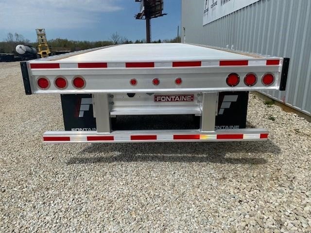 2026 FONTAINE REVOLUTION 53' ALUMINUM FLATBED - REAR AXLE SLIDE - image 5 of 6