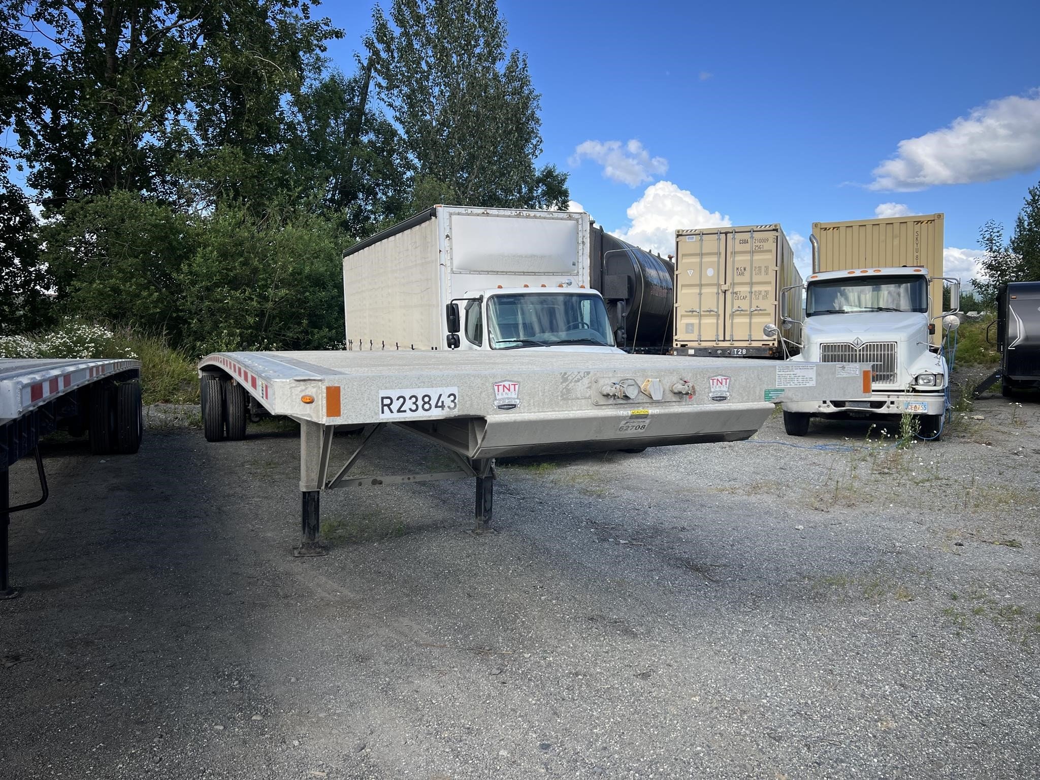 2024 FONTAINE REVOLUTION 53' ALUMINUM FLATBED - REAR AXLE SLIDE - image 1 of 6