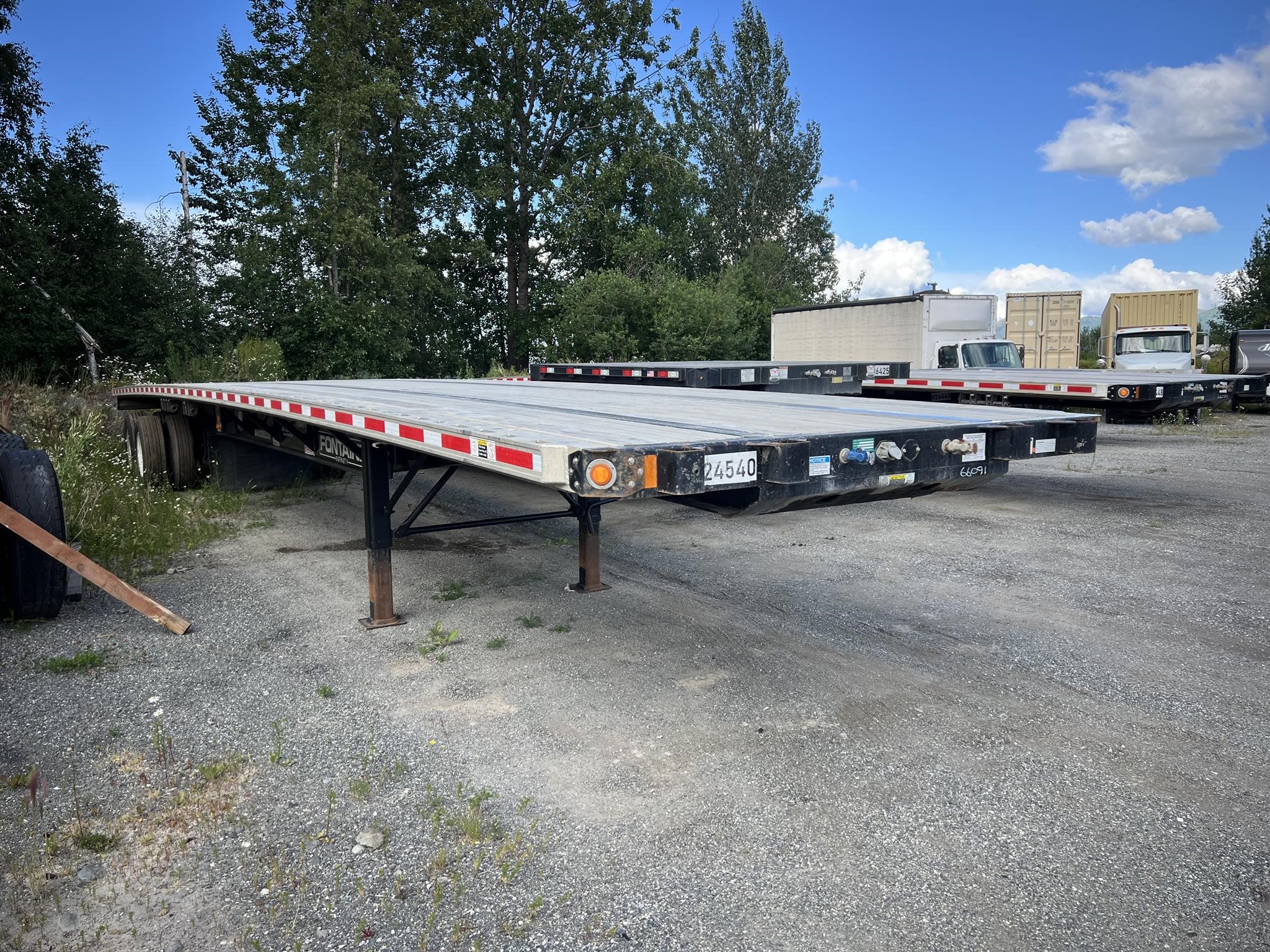 2025 FONTAINE INFINITY 48' COMBO FLATBED - SLIDING TANDEM - image 1 of 6