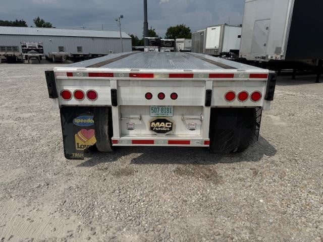 2018 MAC 48' ALUMINUM FLATBED - image 5 of 6