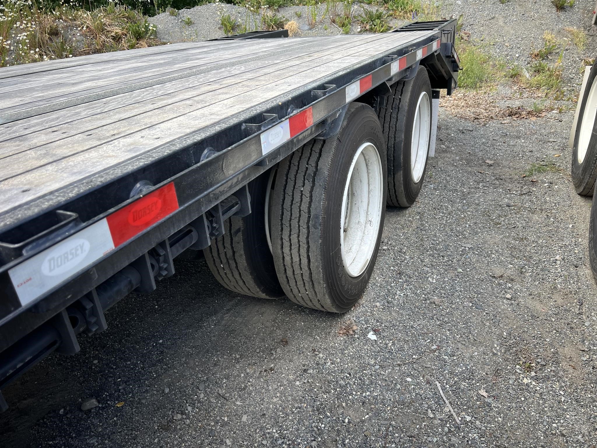 2025 DORSEY 45' STEEL DROP DECK W/ BEAVERTAIL - image 5 of 6